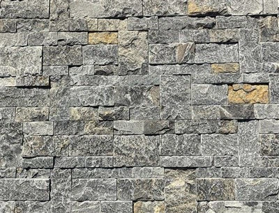 Nukritusios sukrautos akmeninės plokštės